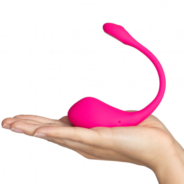 Lovense Lush 2 Appstyrd G-punktsvibrator produkt i hand 50
