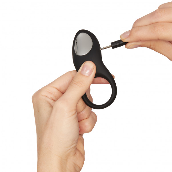 Sinful Love Buzz Uppladdningsbar Fjärrstyrd Vibrerande Penisring produkt i hand 51