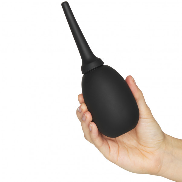 Sinful Soft Comfort Anal Douche Produktbild i hand 50