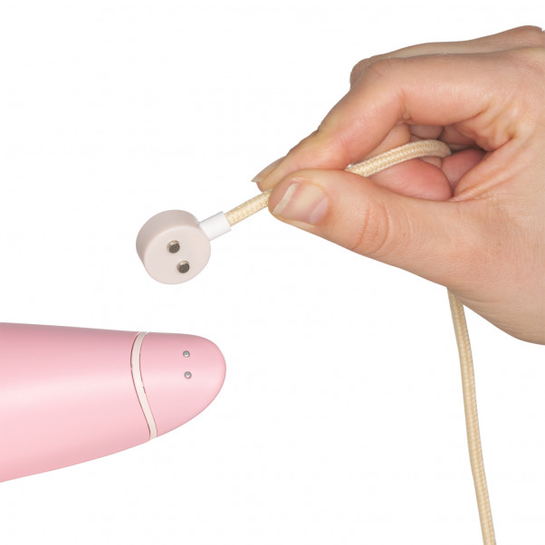 Womanizer Premium Eco Lufttrycksvibrator Produktbild i hand 51