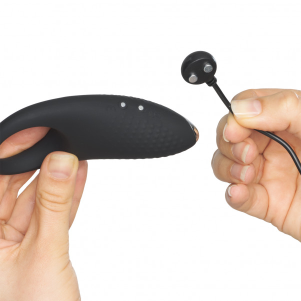 Rocks Off Empower Rechargeable Couple's Stimulator Hand 51