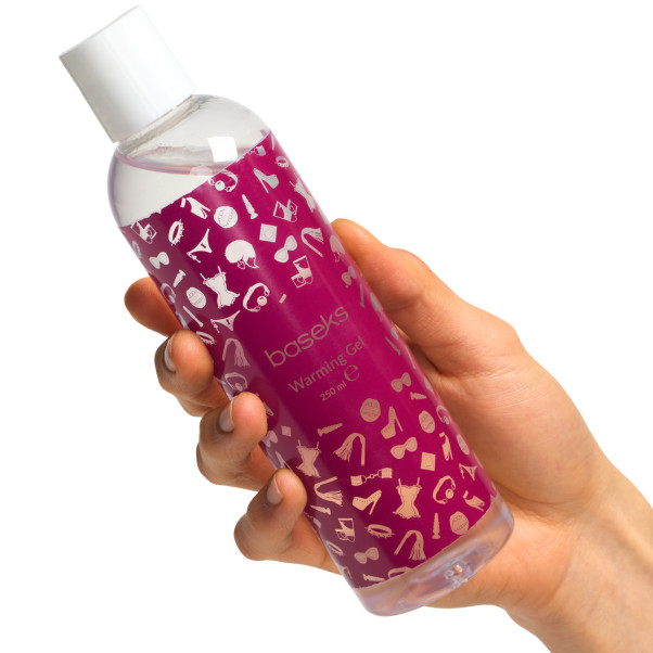 baseks Warming Gel 250 ml Produktbild i hand 50