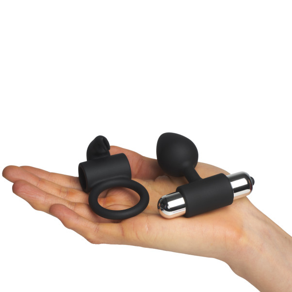 Sinful Sex Toy Starter Kit Box Produktbild i hand 51