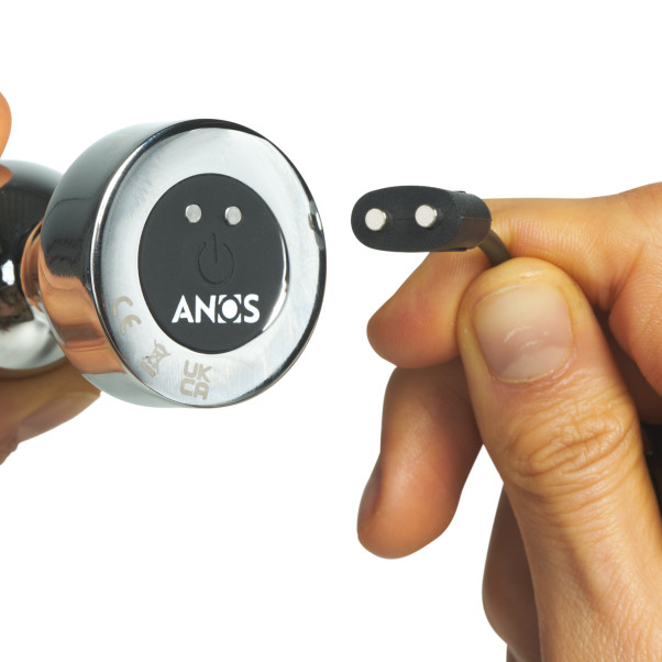 Anos Heavy Metal Analplugg med Vibrationer Produktbild i hand 51