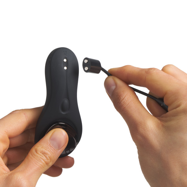 Dorcel Discreet Vibe + Produktbild i hand 52