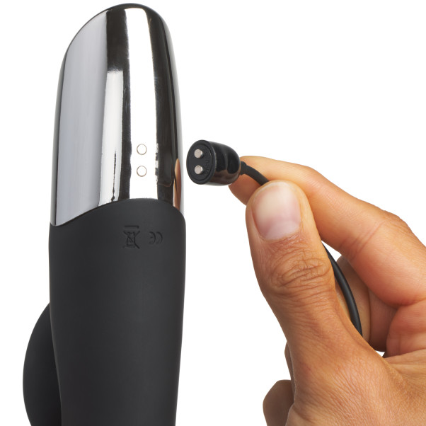 Sinful Intense Värmande Rabbitvibrator Produktbild i hand 50