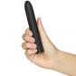 Sinful Thrill Uppladdningsbar Bulletvibrator produkt i hand 50