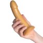 baseks Sparkling Gold Silikondildo 18 cm Produktbild i hand 51