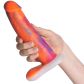 Vixen Creations Bandit Tie-Bright VixSkin Dildo 20,5 cm Produktbild i hand 50